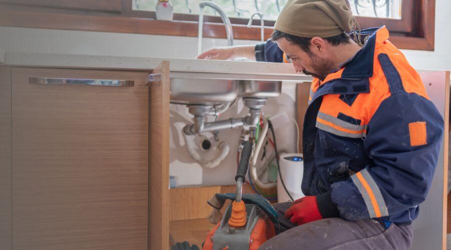 Local sewer line repair in Williams, IN